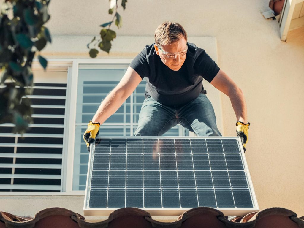 Installation panneaux solaires